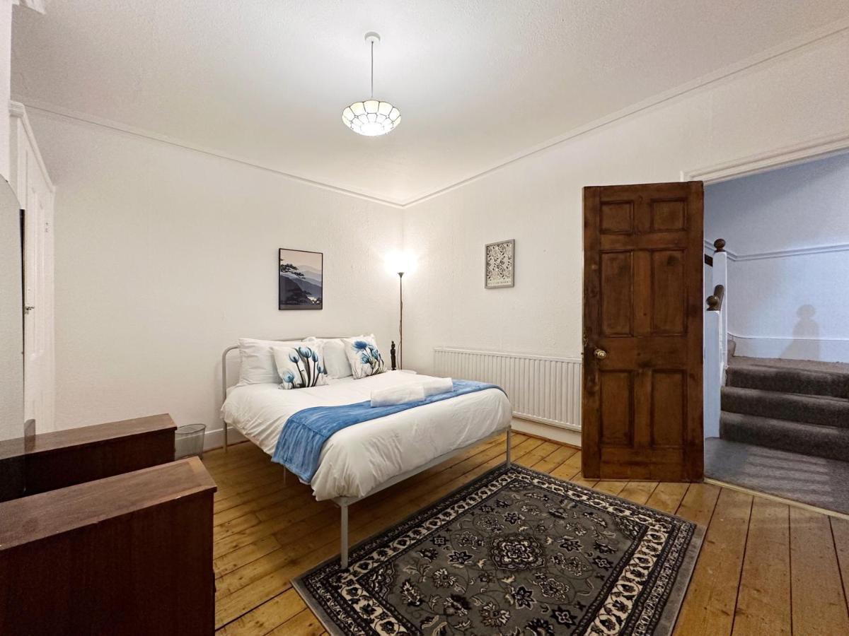 Hannah Place Near Finsbury Park - 4 Double Beds, Ideal For Families, Max 8 People Londres Exterior foto